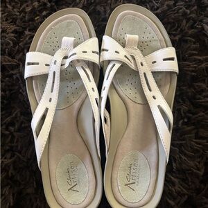 Clarks Women's White and Light Taupe Leather Sandals